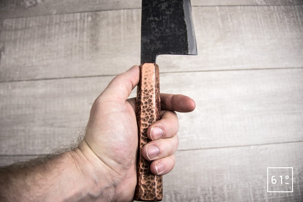 Le santoku de Thomas Galice - le couteau une fois en main