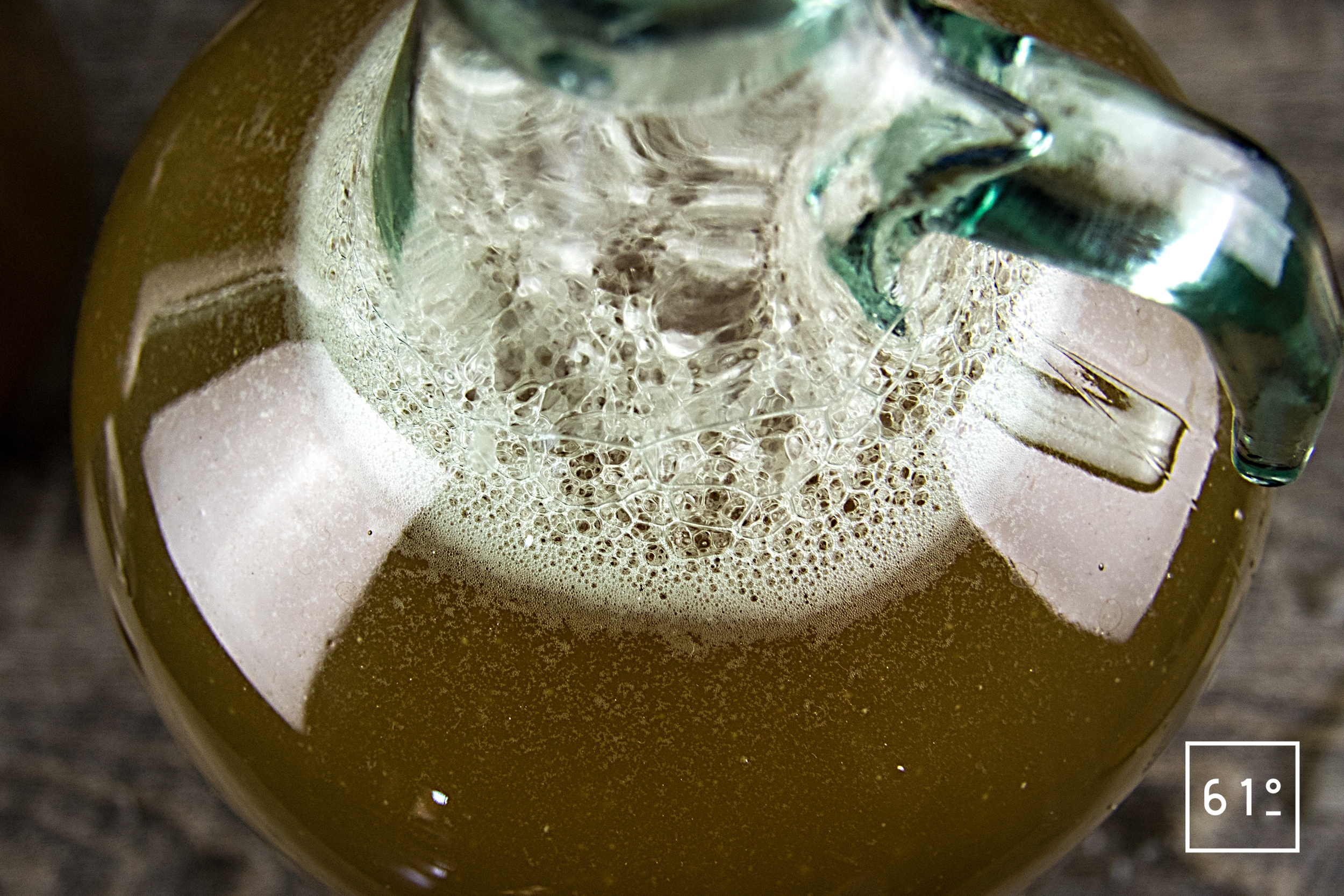 Mesurer le degré d'alcool des boissons à la maison : comment procéder si on  n'a pas d'alcoomètre ?