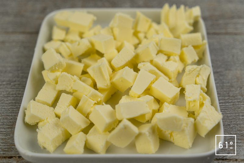 Praluline - laisser ramollir le beurre
